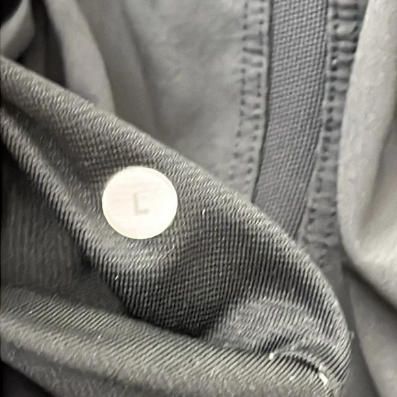 Lululemon Pace Breaker Short 9" Net Fault Deep Coal Black